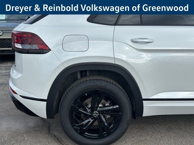 New 2026 Volkswagen Atlas Cross Sport SEL R-Line image 9