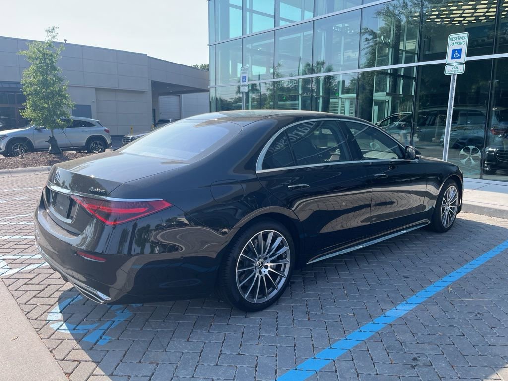 Used 2025 Mercedes-Benz S 580 4MATIC Sedan image 6
