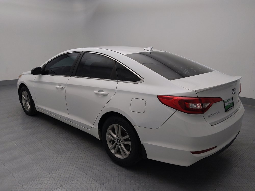 Used 2017 Hyundai Sonata SE image 3