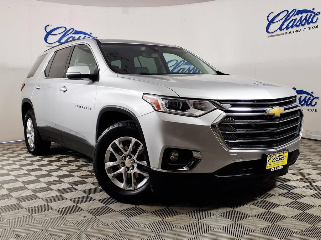 Used 2021 Chevrolet Traverse LT