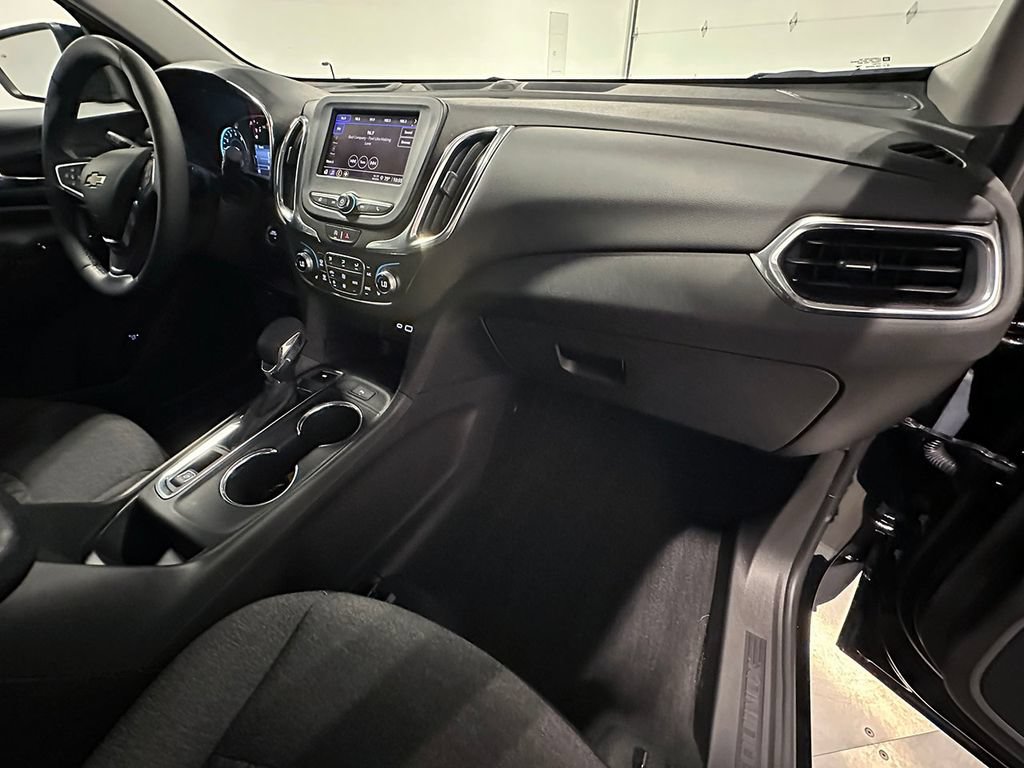 Used 2023 Chevrolet Equinox LT AWD/4WD image 29