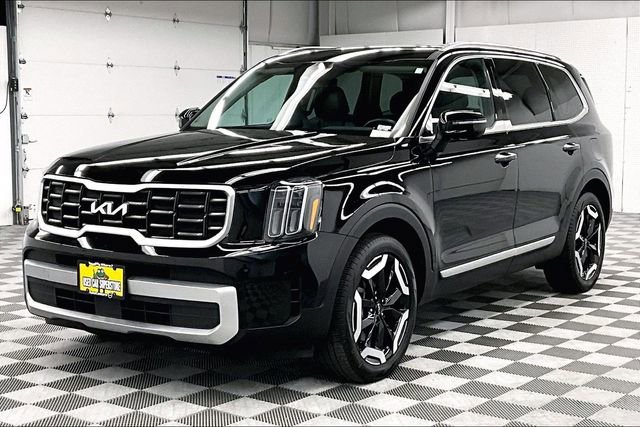 Used 2025 Kia Telluride S AWD/4WD image 12