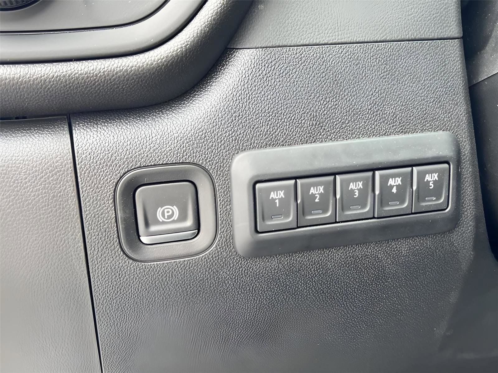 New 2025 Chevrolet Silverado 3500 W/T w/ WT Convenience Package image 20