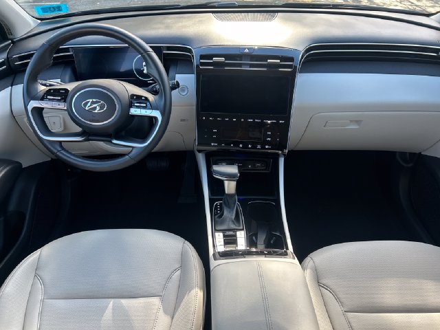 Certified 2024 Hyundai Tucson SEL w/ Convenience Package AWD/4WD image 18