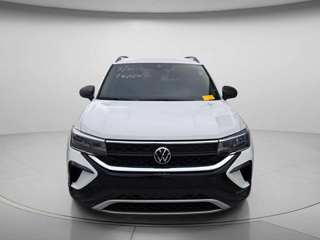 Used 2023 Volkswagen Taos S w/ IQ Drive S Package FWD image 3
