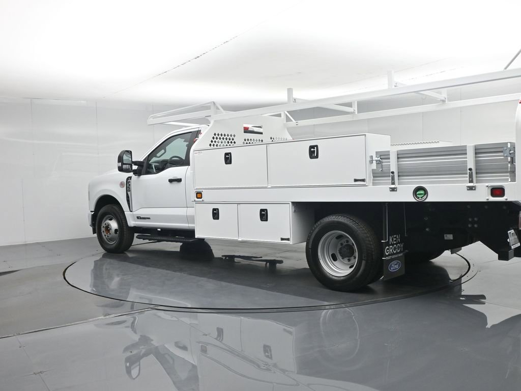 New 2025 Ford F350 XL w/ XL Chrome Package RWD image 36
