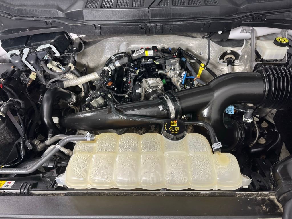 Used 2023 Ford F150 Lariat image 33