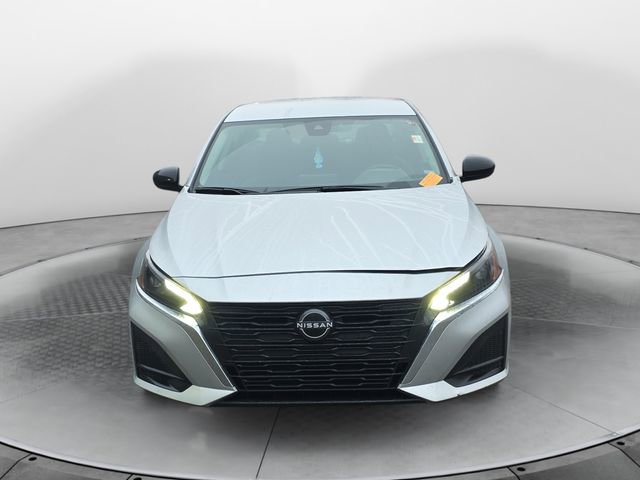 Used 2024 Nissan Altima 2.5 SV image 8