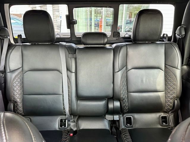 Used 2023 Jeep Gladiator Overland AWD/4WD image 21