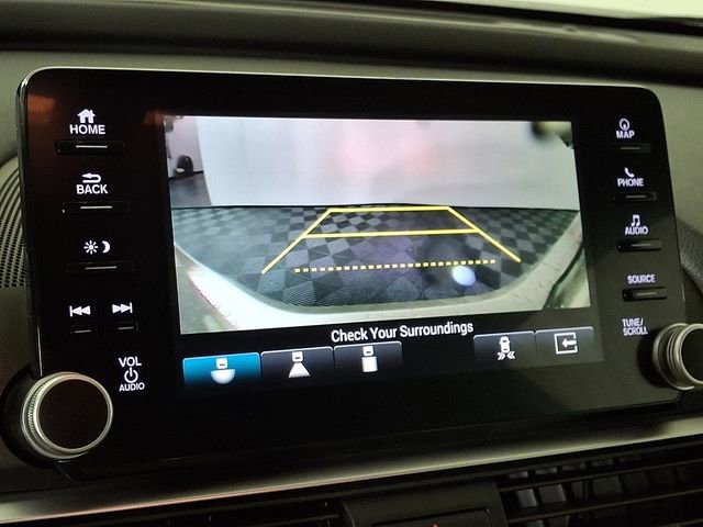 Used 2018 Honda Accord Touring image 4