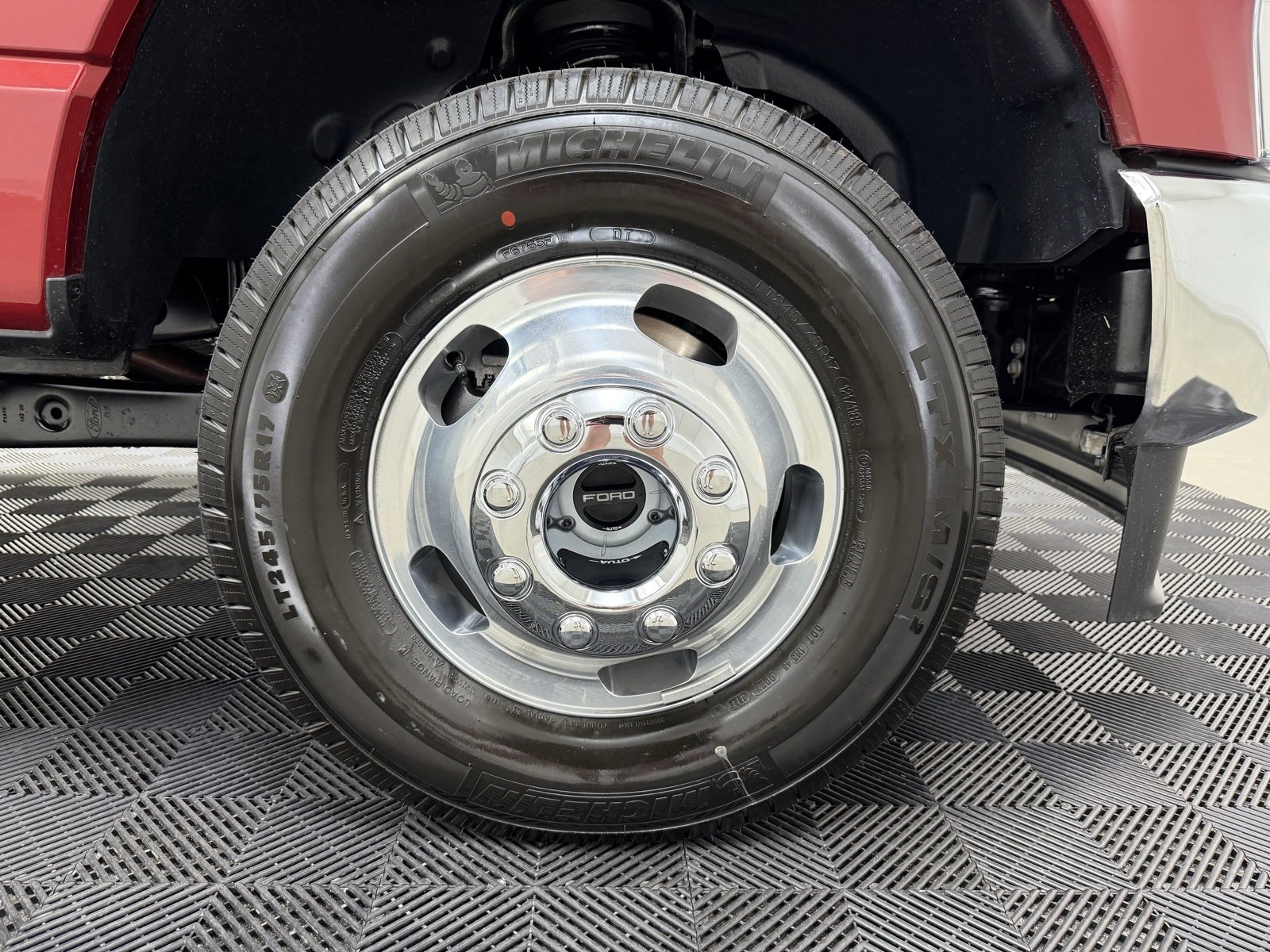 New 2025 Ford F350 XLT w/ XLT Value Package image 27