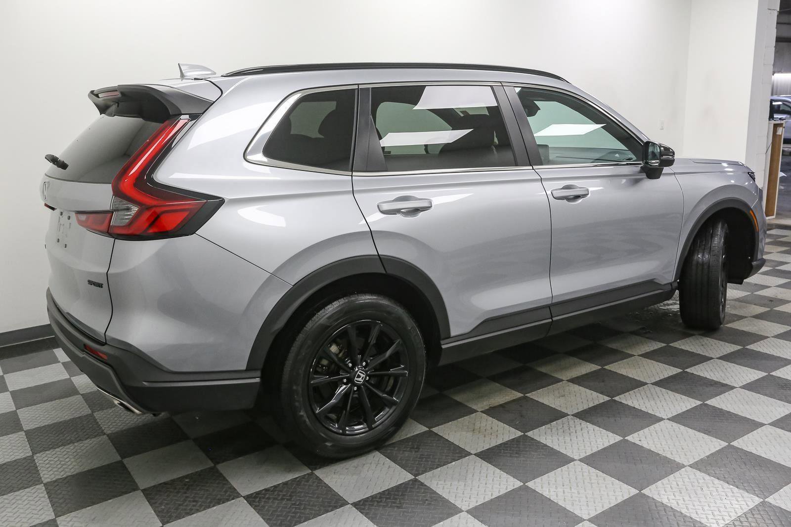 Used 2023 Honda CR-V Sport image 9