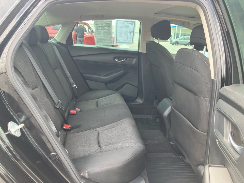 Used 2023 Honda Accord EX image 33