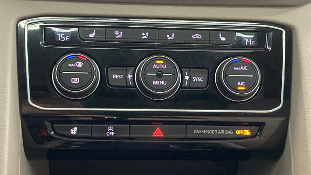 Used 2019 Volkswagen Atlas SEL AWD/4WD image 19