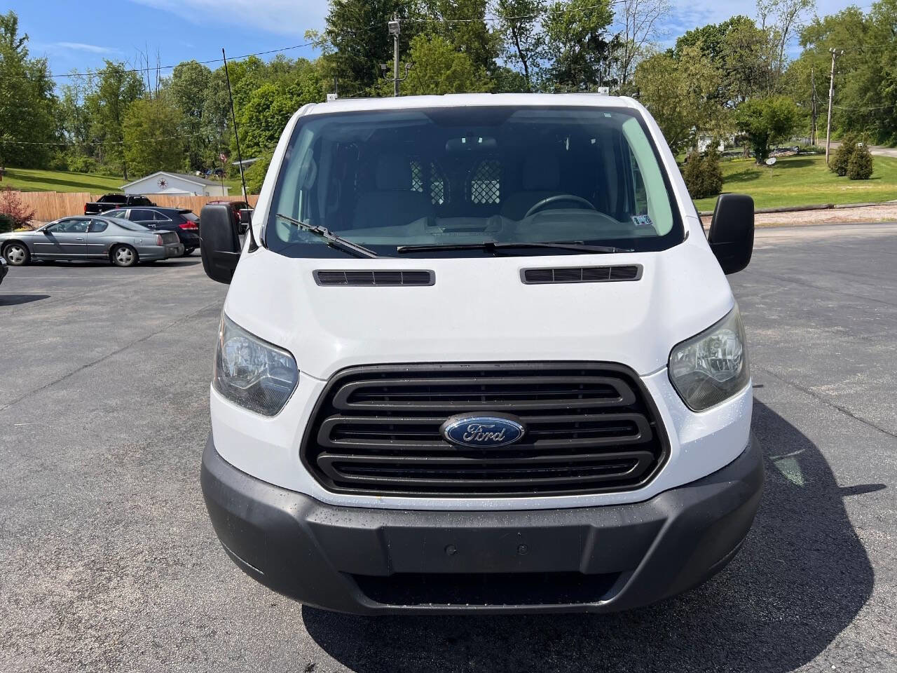 Used 2015 Ford Transit 150 130 Low Roof RWD image 2