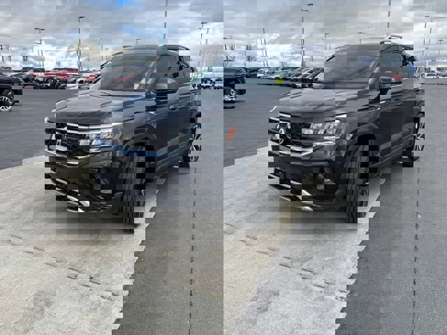 Used 2022 Volkswagen Taos SE image 7