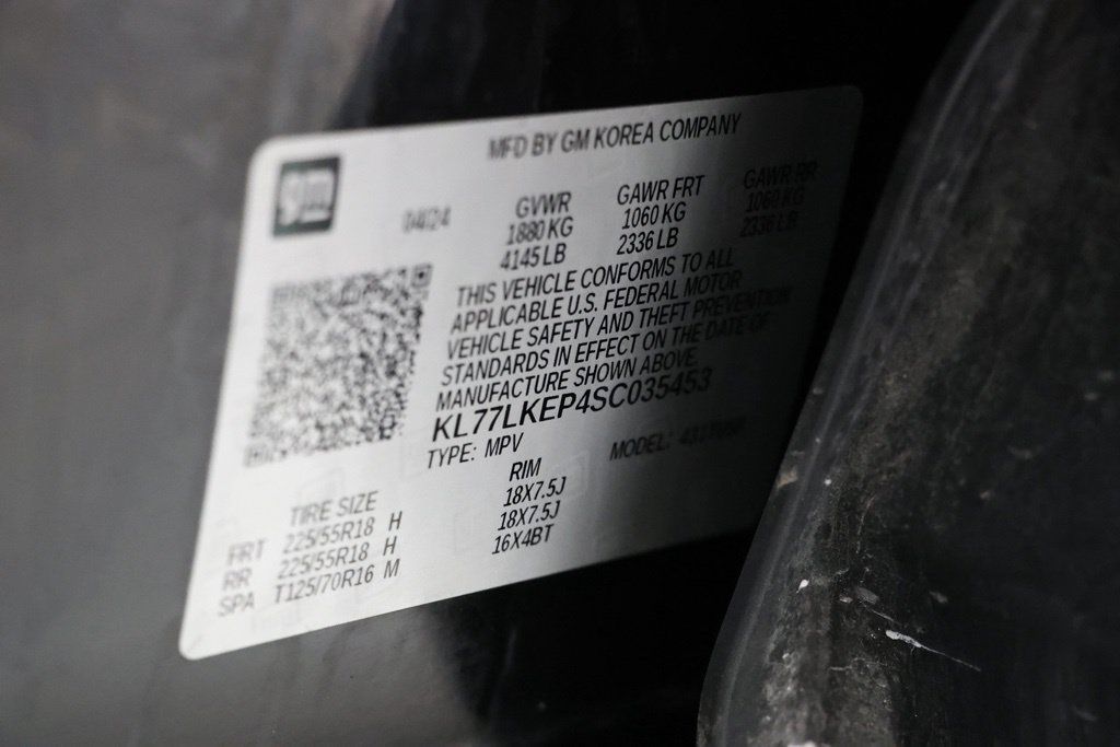 Used 2025 Chevrolet Trax ACTIV w/ Sunroof Package FWD image 36