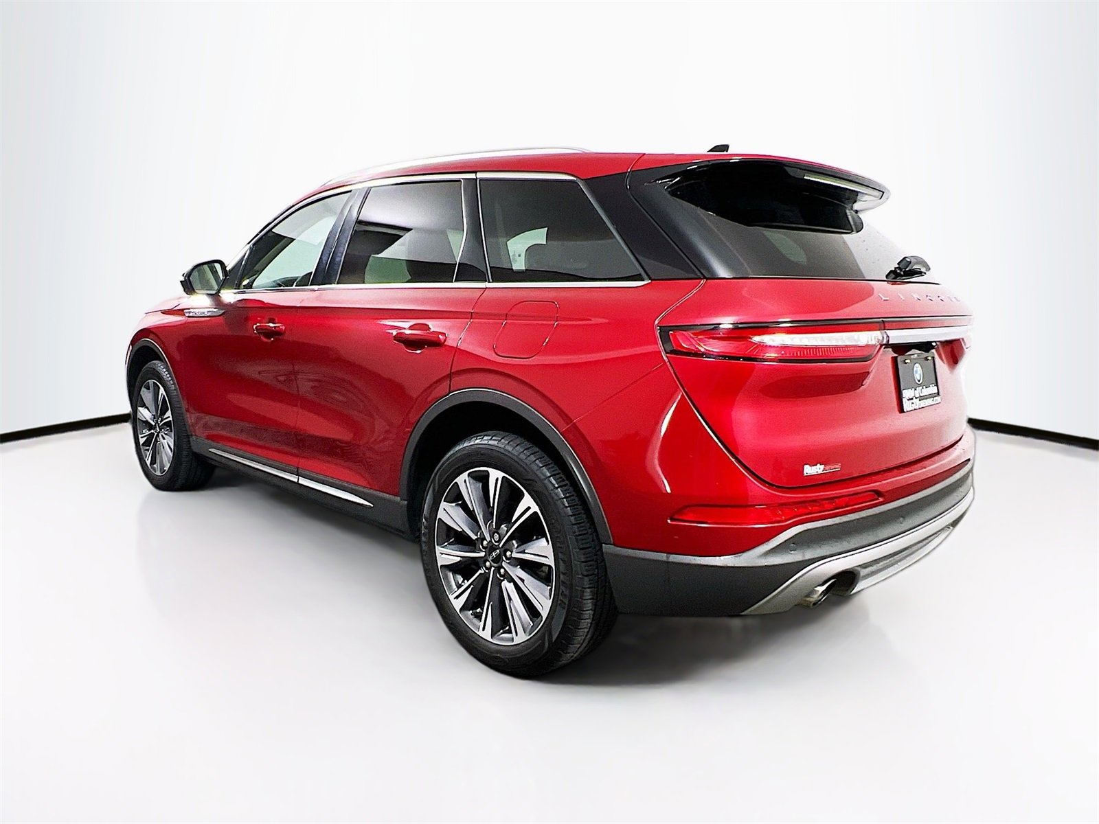 Used 2022 Lincoln Corsair Reserve w/ Elements Package image 5