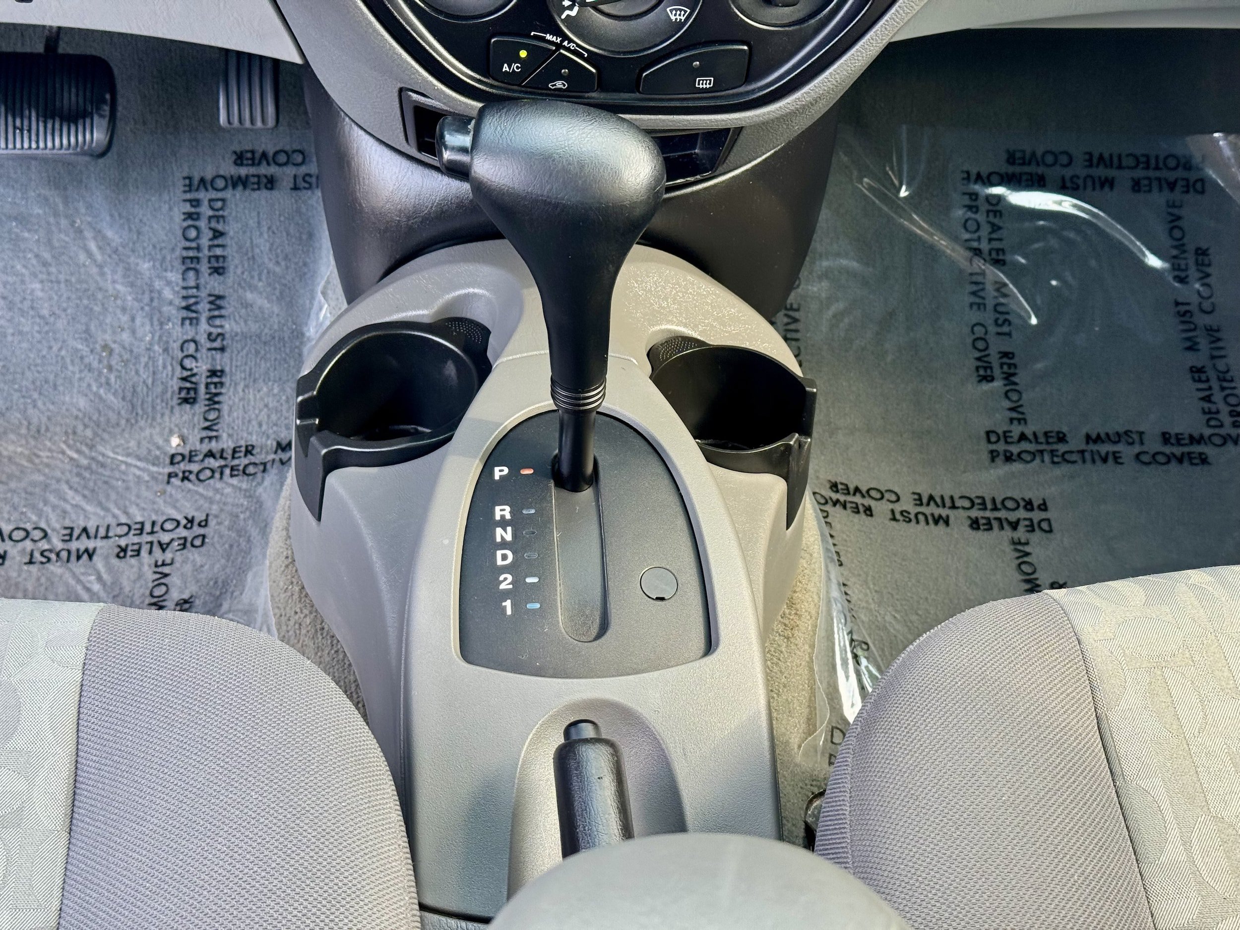 Used 2005 Ford Focus S FWD image 16