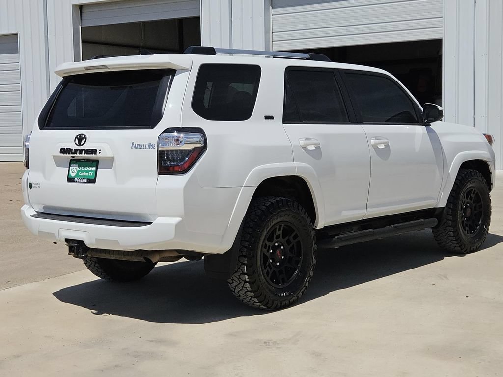 Used 2023 Toyota 4Runner SR5 AWD/4WD image 5