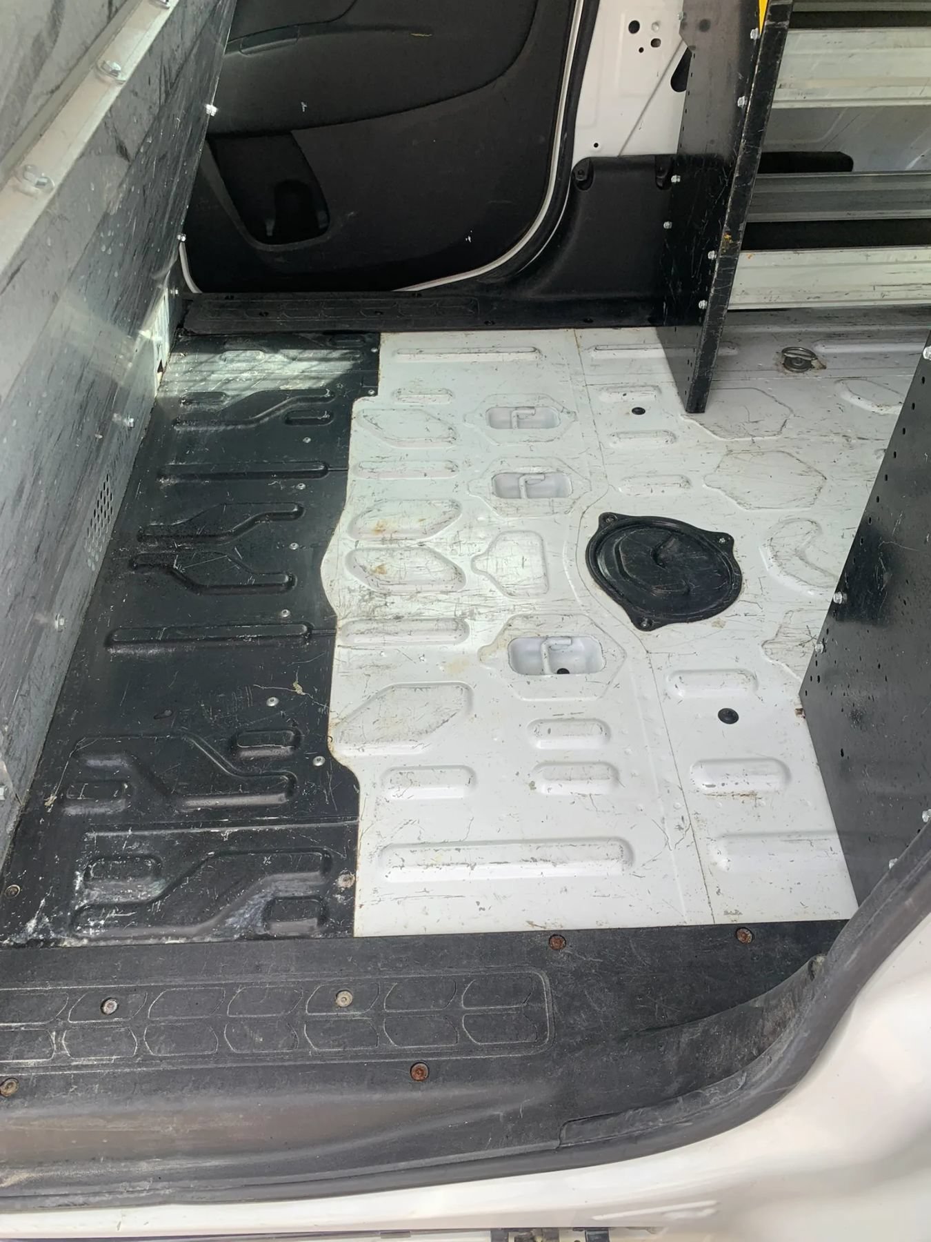 Used 2018 RAM ProMaster City Tradesman FWD image 26