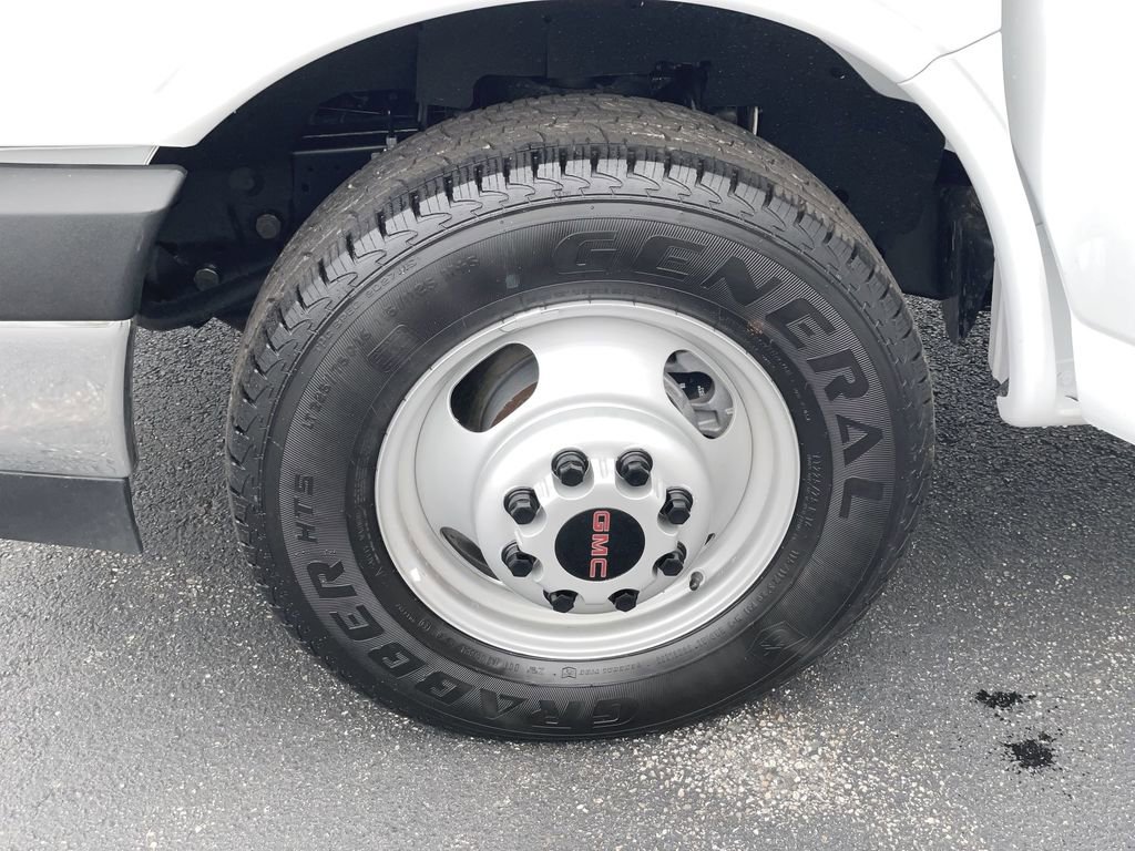 New 2025 GMC Savana 3500 w/ Power Convenience Package image 29