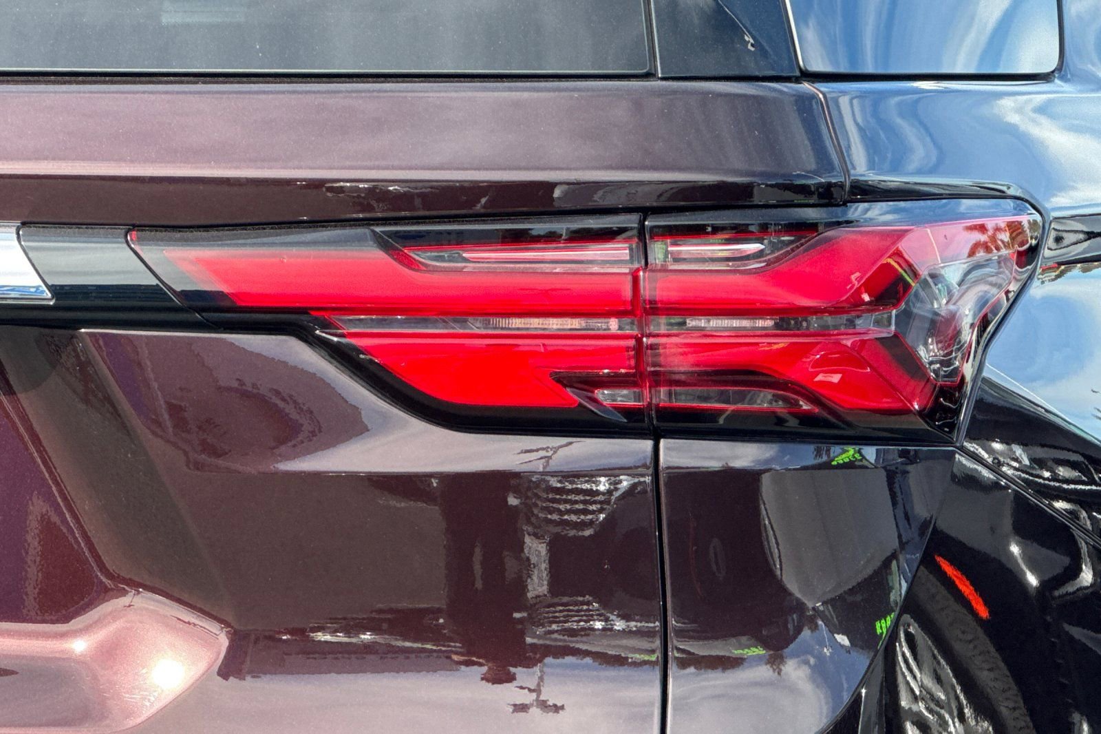 Used 2023 Chevrolet Traverse LT image 46