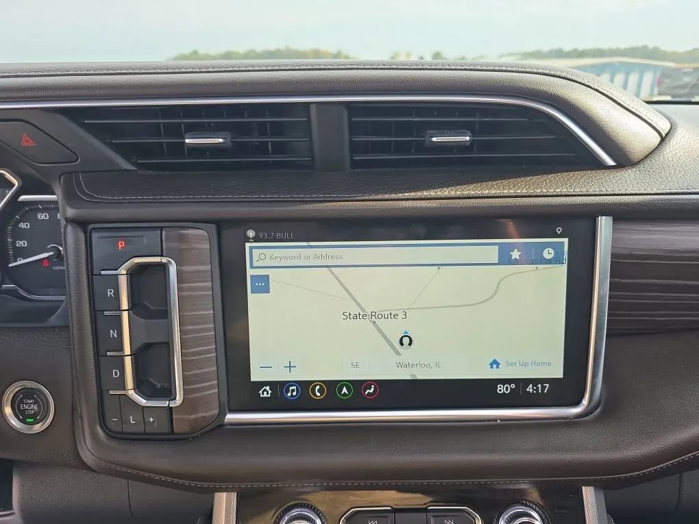 Used 2021 GMC Yukon Denali w/ LPO, Illumination Package image 18