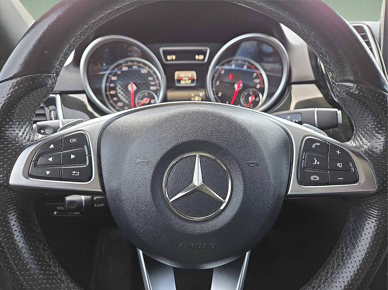 Used 2018 Mercedes-Benz GLE 350 image 24