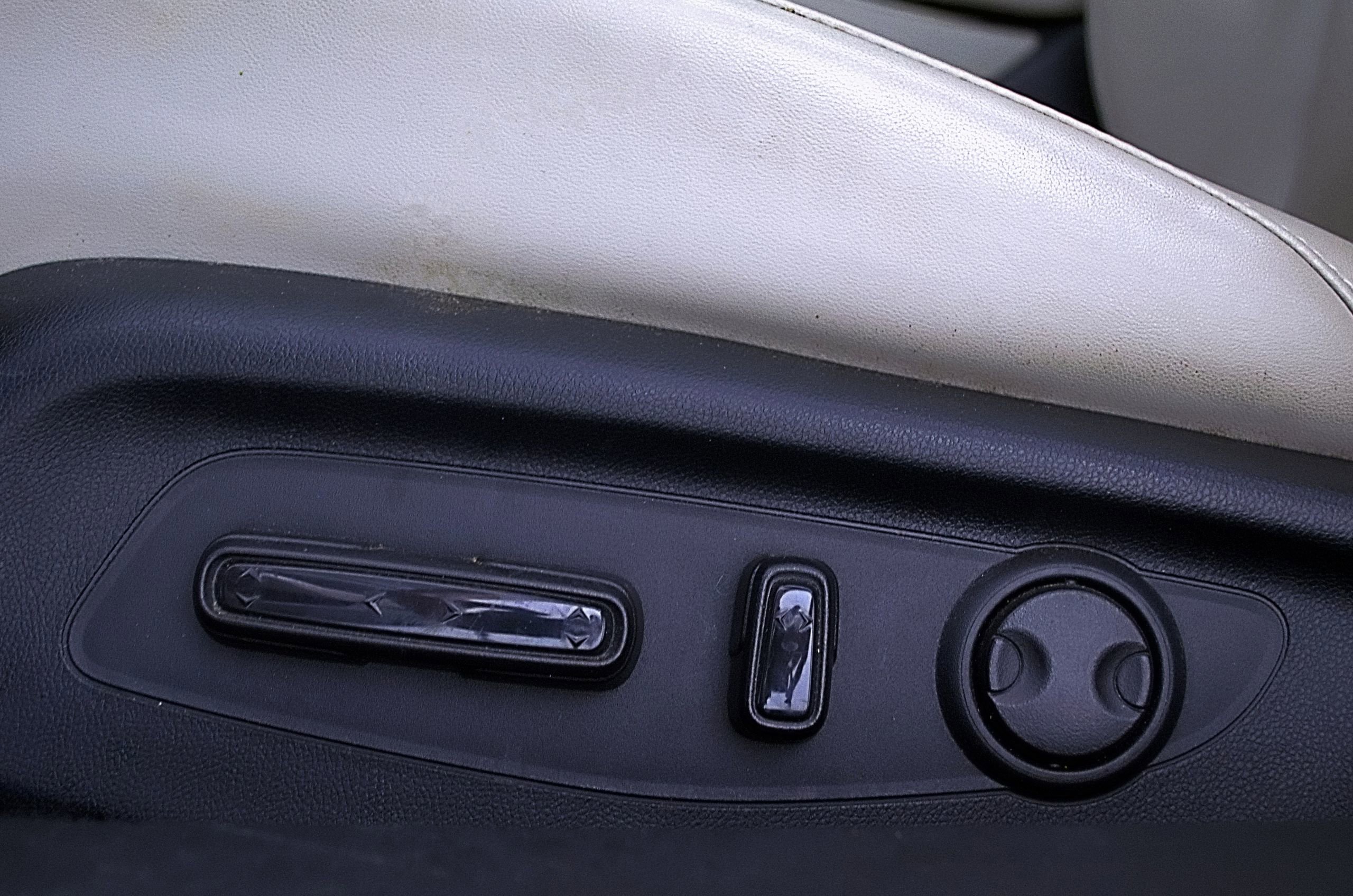 Used 2023 Honda Accord EX-L image 22