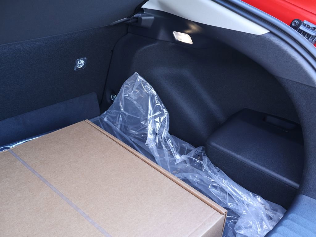 New 2026 Toyota Prius LE image 31