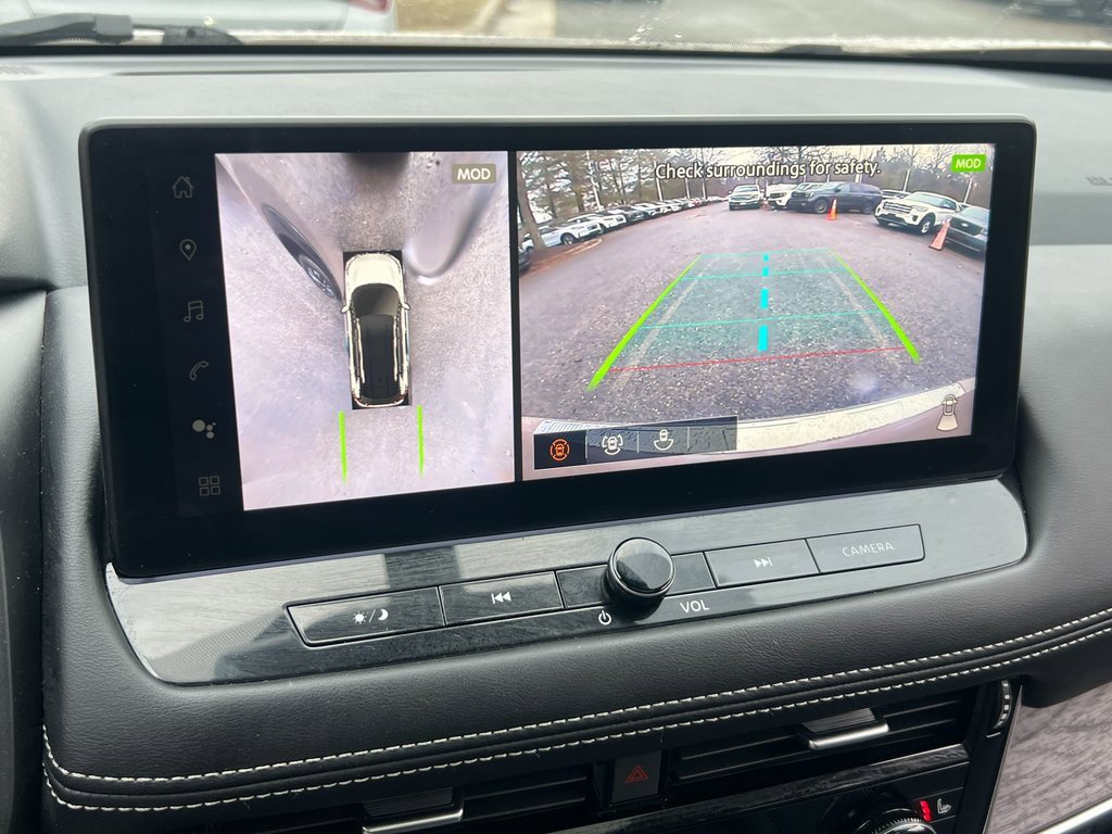 Used 2024 Nissan Rogue Platinum w/ Platinum Premium Package image 27