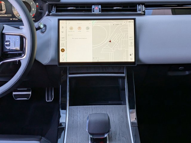 New 2026 Land Rover Range Rover Velar Dynamic SE image 11