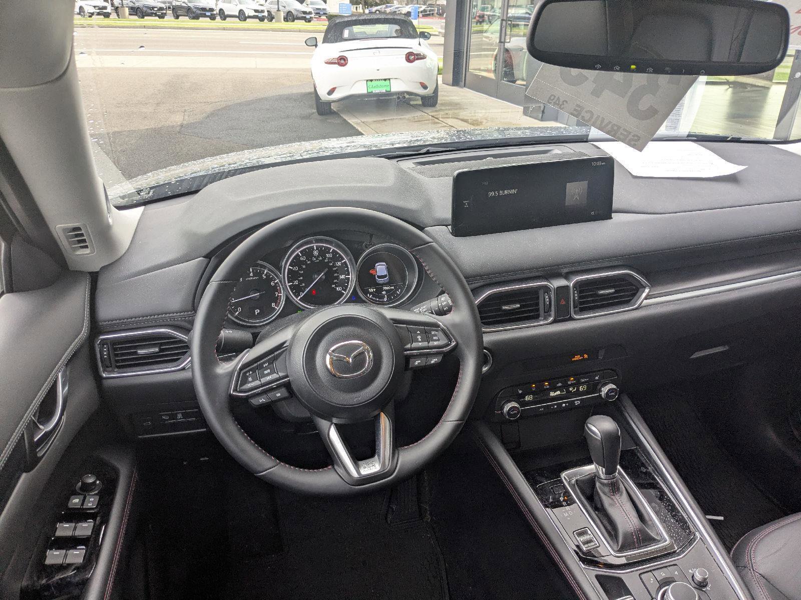 Used 2024 MAZDA CX-5 Carbon Edition image 16