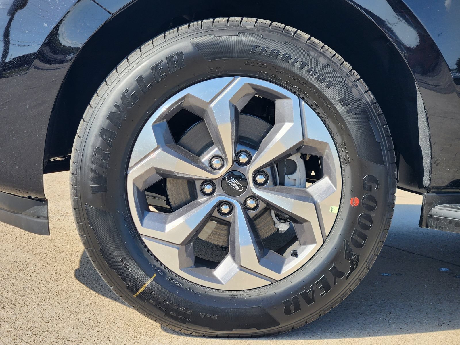 New 2027 Ford Expedition Max Active RWD image 11