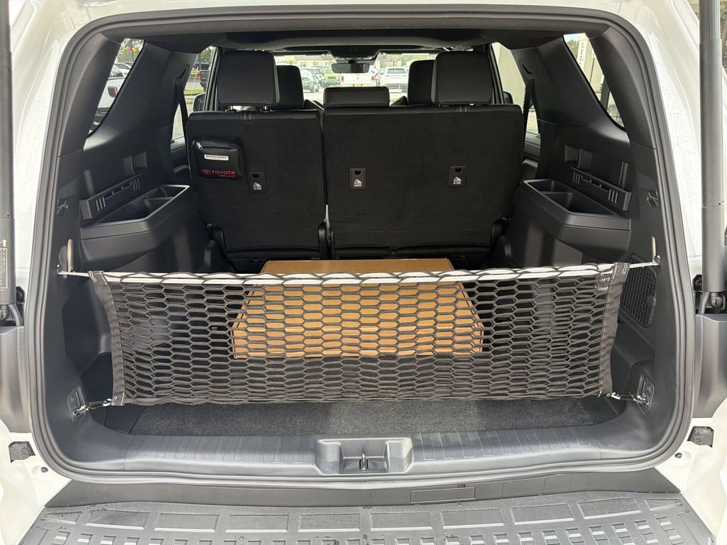 Used 2025 Toyota 4Runner Limited image 19