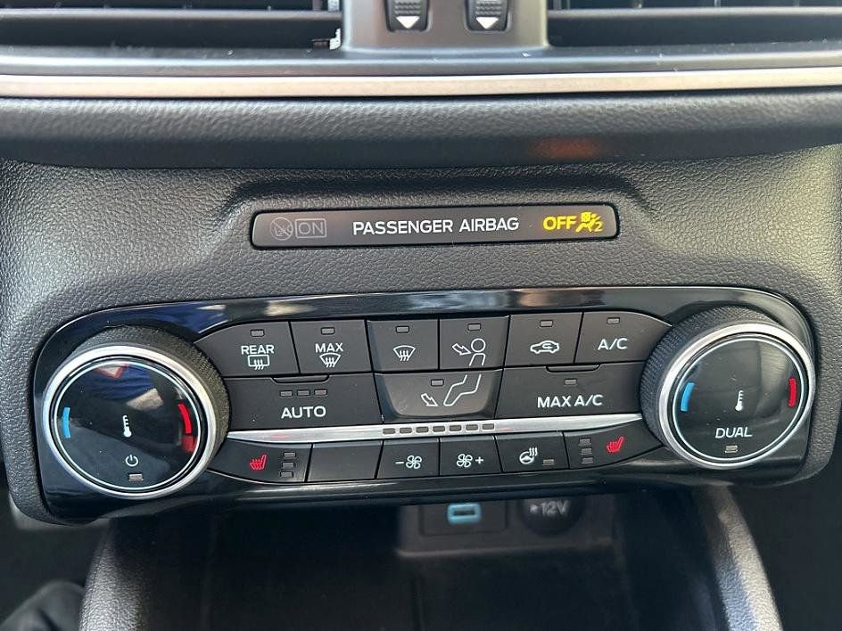 Used 2022 Ford Escape SEL image 20