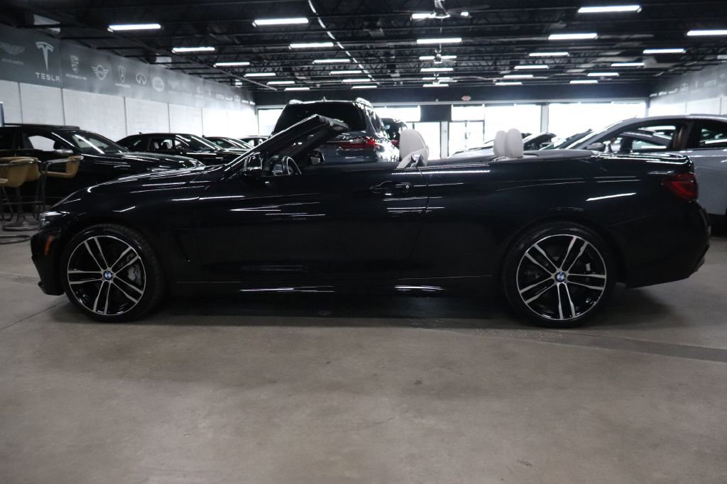 Used 2020 BMW 440i xDrive Convertible w/ M Sport Package image 4