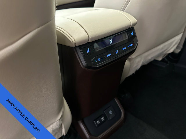 Used 2020 Toyota Highlander Platinum AWD/4WD image 17