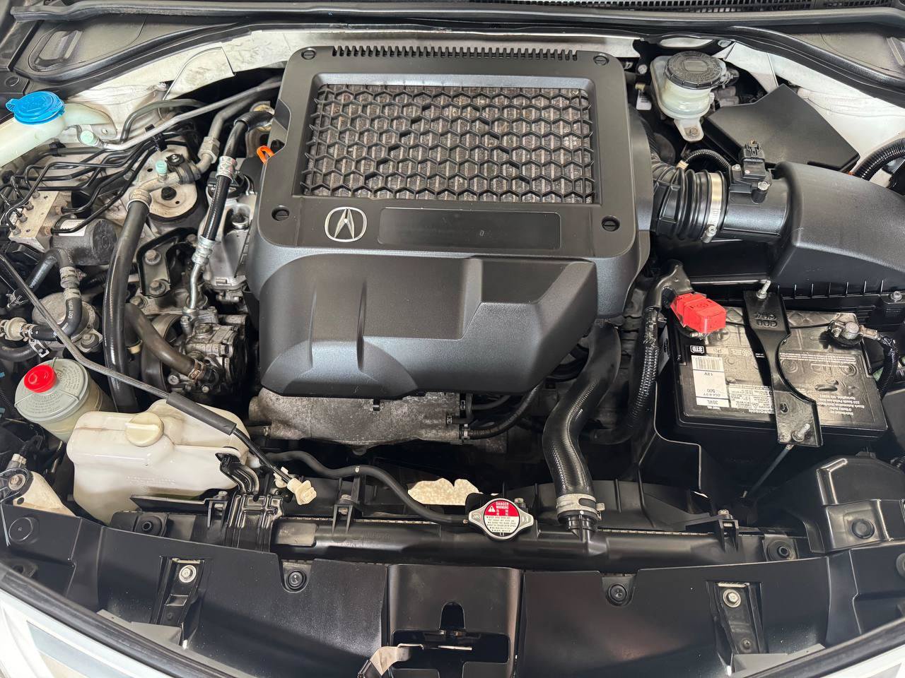 Used 2010 Acura RDX SH-AWD image 38