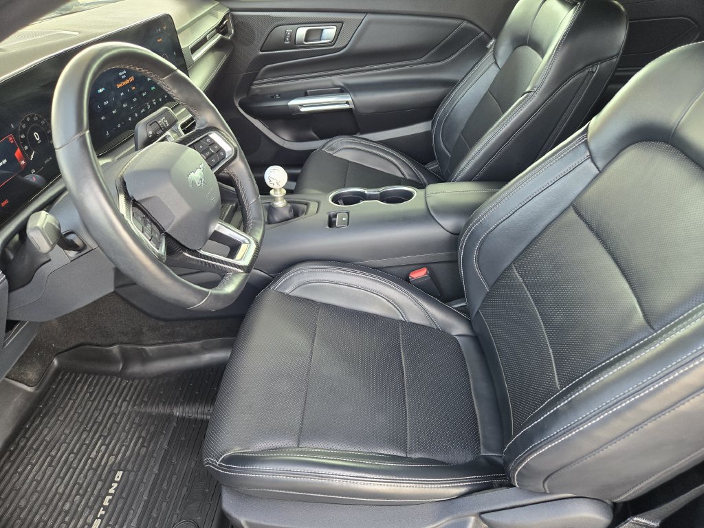 Used 2024 Ford Mustang GT Premium RWD image 13