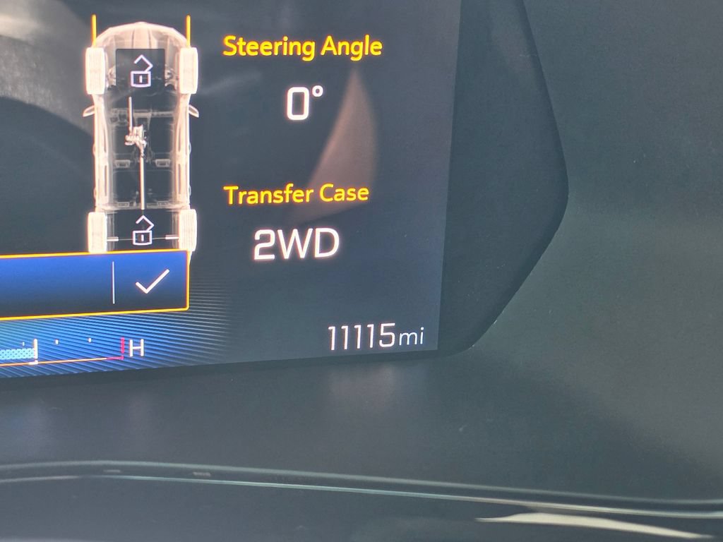 Used 2025 Chevrolet Colorado ZR2 AWD/4WD image 10