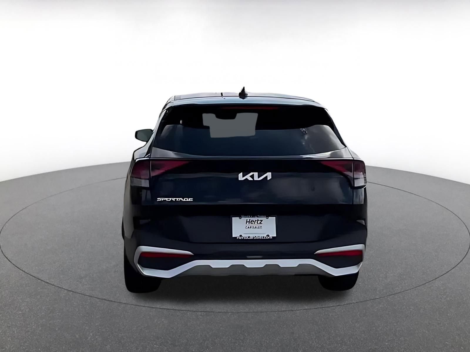 Used 2025 Kia Sportage LX image 12