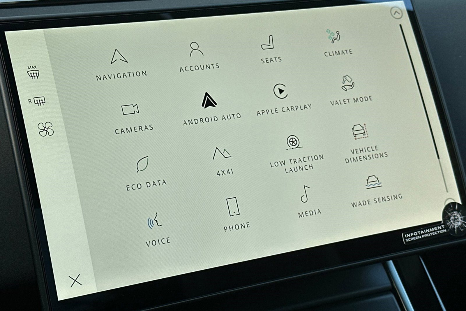 New 2026 Land Rover Range Rover Evoque S image 21