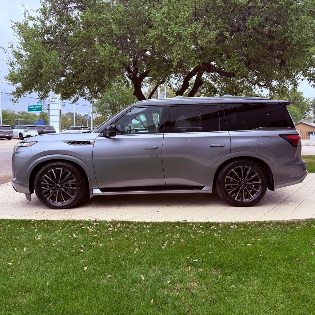 Certified 2026 INFINITI QX80 Autograph image 8