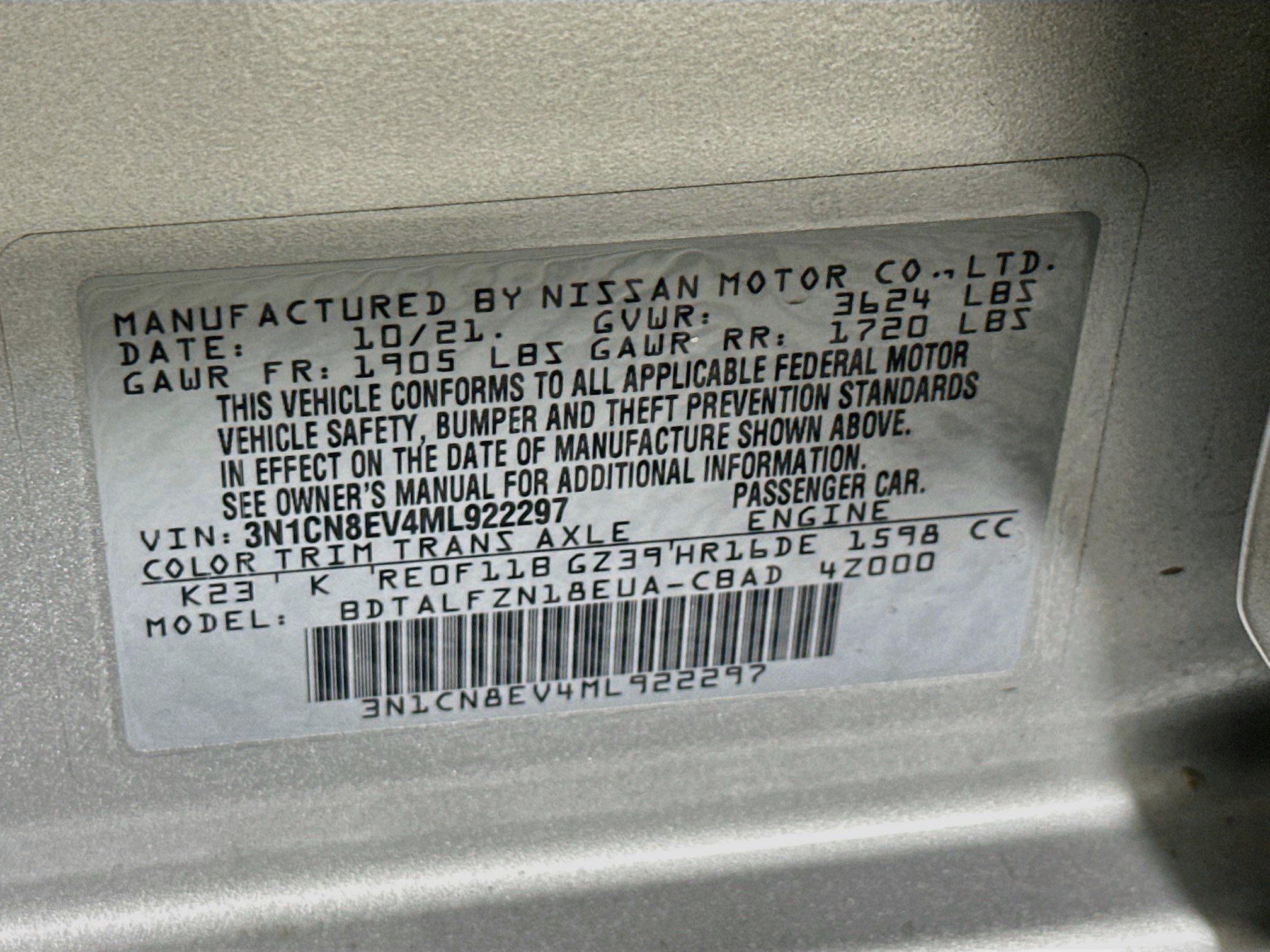 Used 2021 Nissan Versa SV FWD image 12