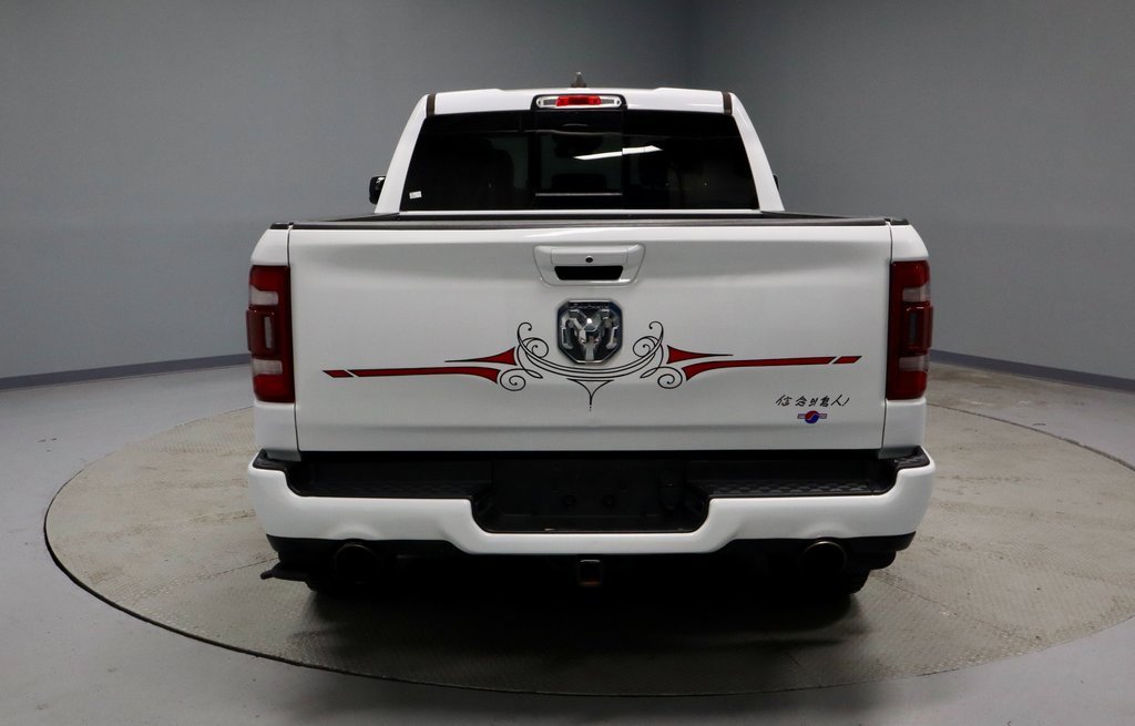 Used 2021 RAM 1500 Laramie w/ Sport Appearance Package image 10