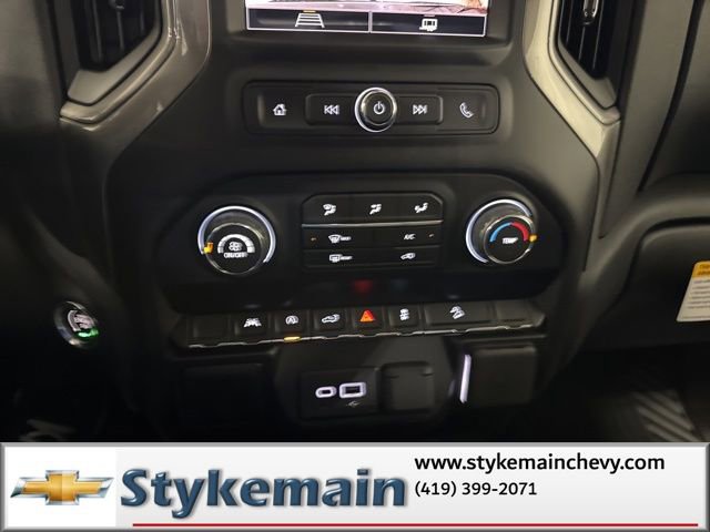 New 2026 Chevrolet Silverado 1500 Custom Trail Boss w/ Turbomax Blackout Package AWD/4WD image 37