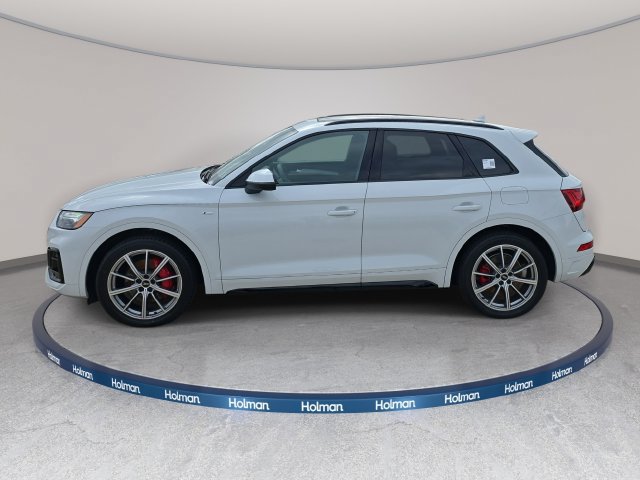 Used 2024 Audi Q5 e Premium Plus AWD/4WD image 9