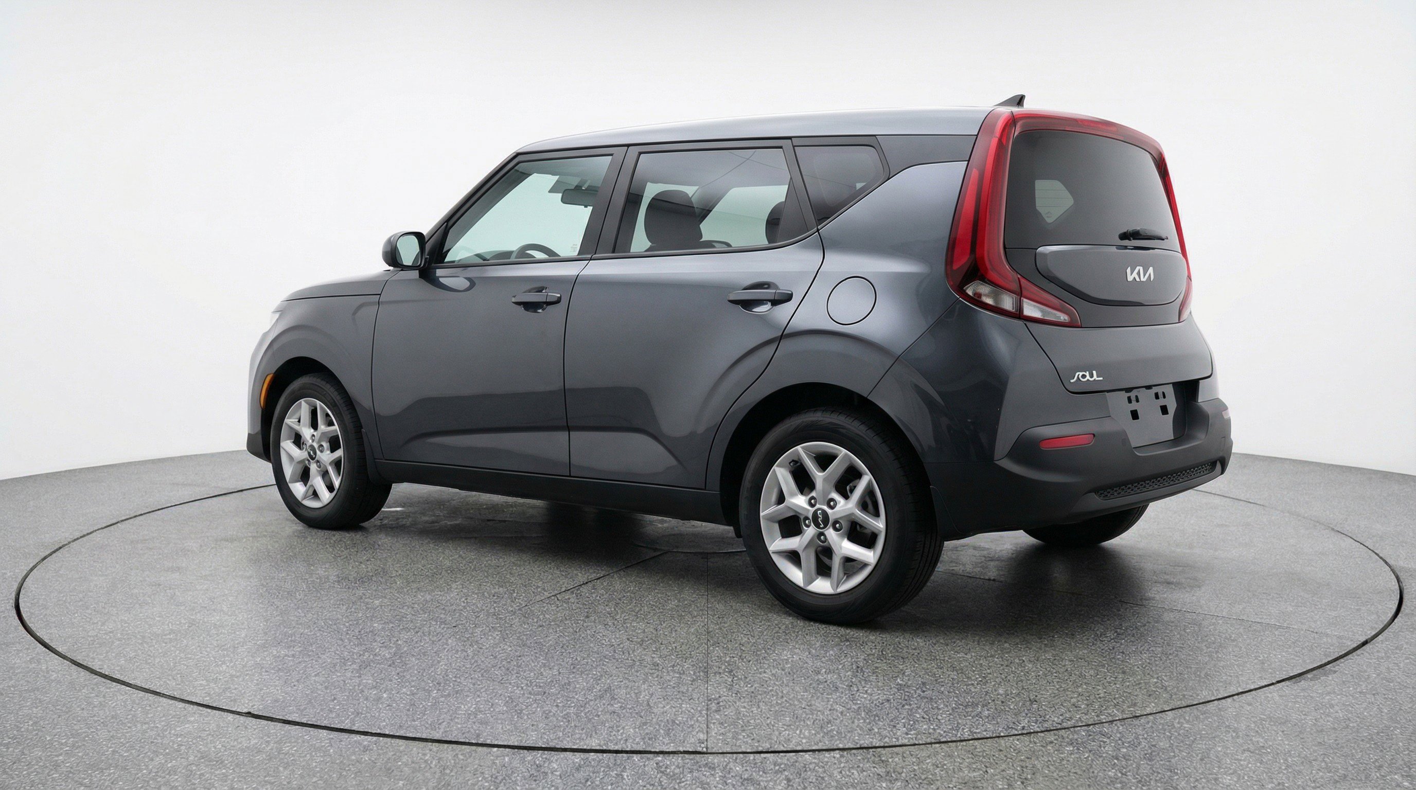 Used 2025 Kia Soul LX w/ LX Technology Package image 6